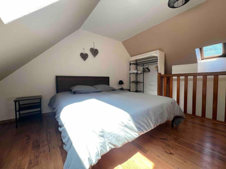Appartement Centre-Ville / 6 Prsn / Bord Du Doubs / Au Pied De La Citadelle Μπεζανσόν Εξωτερικό φωτογραφία