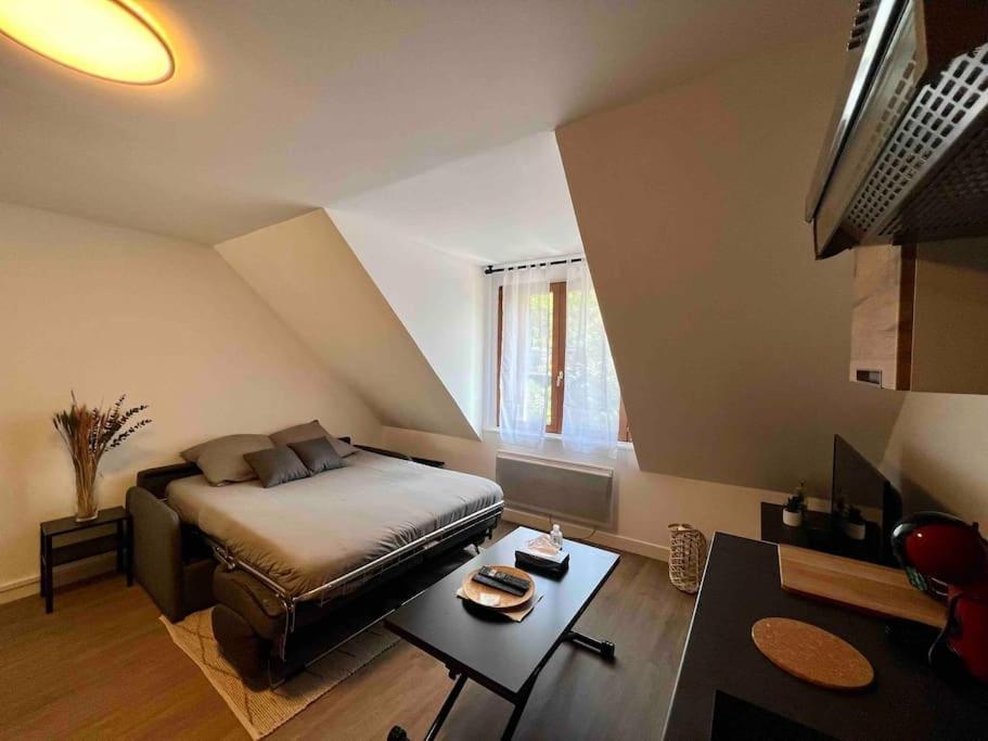 Appartement Centre-Ville / 6 Prsn / Bord Du Doubs / Au Pied De La Citadelle Μπεζανσόν Εξωτερικό φωτογραφία